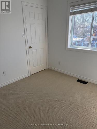 6 Bush Street, Collingwood, ON - Indoor Photo Showing Other Room