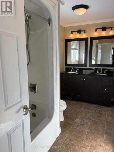 6 Bush Street, Collingwood, ON - Indoor Photo Showing Bathroom