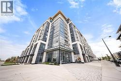 405 DUNDAS Street W Unit# 316  Oakville, ON L6M 4P9