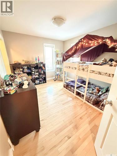785 Washington Drive, Weyburn, SK - Indoor Photo Showing Other Room