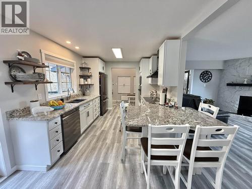 4487 Dick Road, Quesnel, BC - Indoor