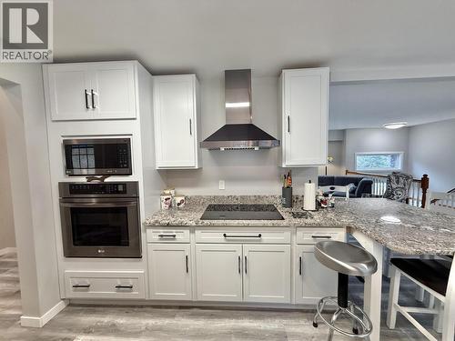 4487 Dick Road, Quesnel, BC - Indoor Photo Showing Kitchen