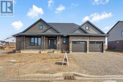 253 RENAISSANCE DRIVE St. Thomas, ON N5R 0P9