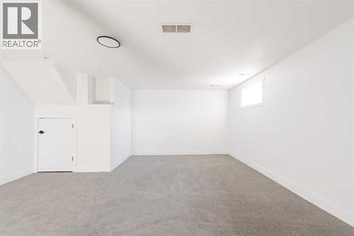 113 Bird Crescent, Fort Mcmurray, AB - Indoor Photo Showing Other Room