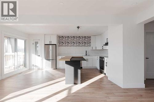 113 Bird Crescent, Fort Mcmurray, AB - Indoor Photo Showing Other Room