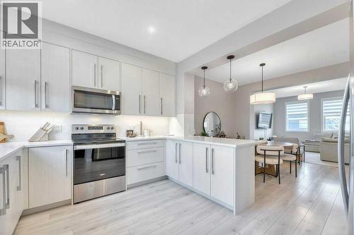 Amazing Kitchen - 121 Dawson Circle, Chestermere, AB - Indoor Photo Showing Kitchen With Upgraded Kitchen