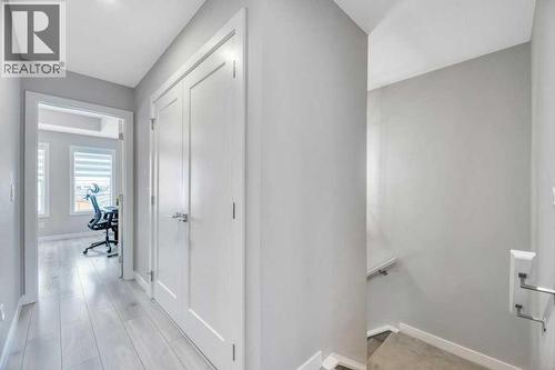 121 Dawson Circle, Chestermere, AB - Indoor Photo Showing Other Room