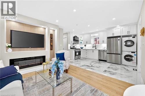 150 Brucedale Avenue E, Hamilton, ON - Indoor Photo Showing Living Room With Fireplace