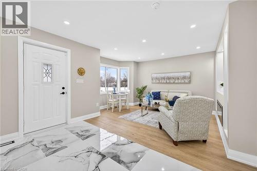 150 Brucedale Avenue E, Hamilton, ON - Indoor