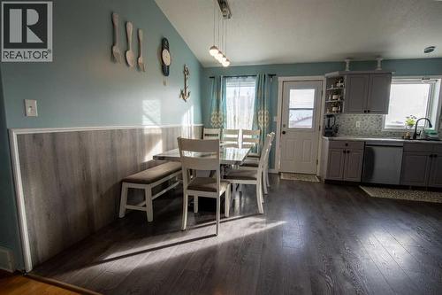 5018 42 Avenue, Taber, AB - Indoor