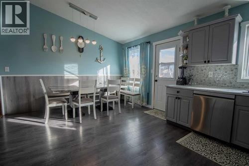 5018 42 Avenue, Taber, AB - Indoor Photo Showing Dining Room