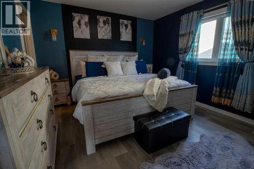 5018 42 Avenue, Taber, AB - Indoor Photo Showing Bedroom