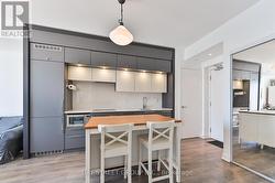 5002 - 15 GRENVILLE STREET  Toronto, ON M4Y 0B9