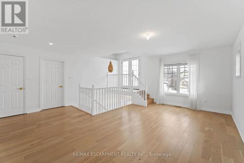 1056 Beach Boulevard, Hamilton, ON - Indoor Photo Showing Other Room