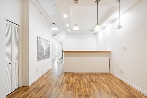 206 12877 76 Avenue, Surrey, BC 