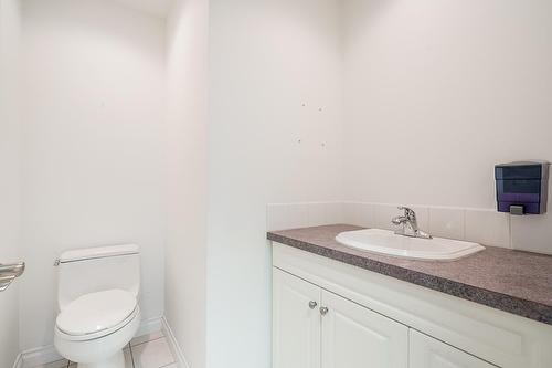 206 12877 76 Avenue, Surrey, BC 