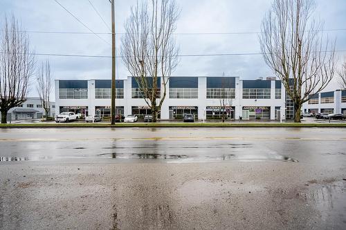 206 12877 76 Avenue, Surrey, BC 