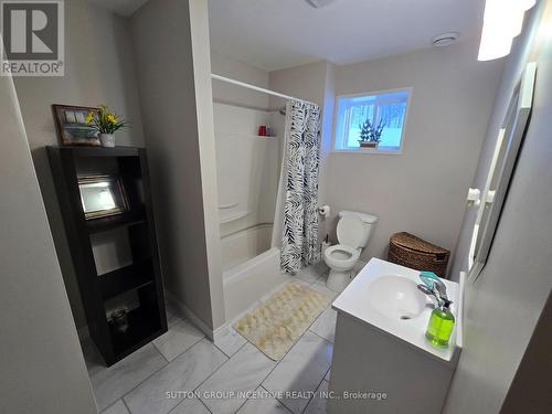 113 Desroches Trail, Tiny, ON - Indoor Photo Showing Bathroom