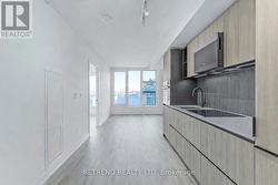 410 - 2 AUGUSTA AVENUE  Toronto, ON M5V 0T3