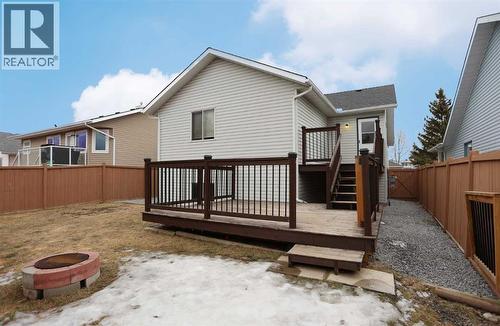 19 Sunridge Crescent Nw, Airdrie, AB - Outdoor With Deck Patio Veranda With Exterior