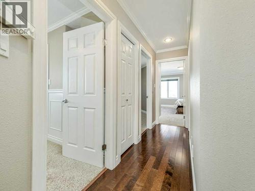 24 Fairmont Point S, Lethbridge, AB - Indoor Photo Showing Other Room