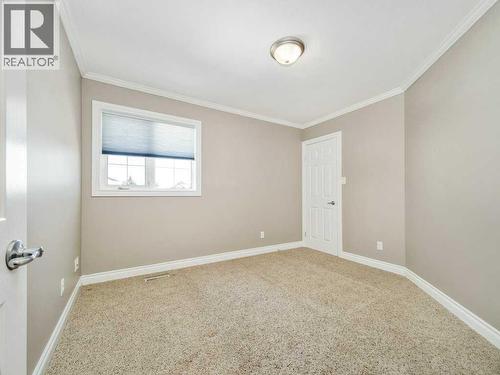 24 Fairmont Point S, Lethbridge, AB - Indoor Photo Showing Other Room