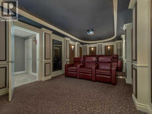 24 Fairmont Point S, Lethbridge, AB - Indoor Photo Showing Other Room