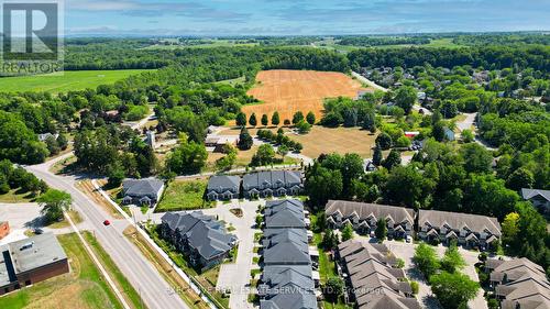 11 - 2848 KING STREET  Lincoln, ON L0R 1S0