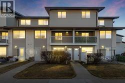 423, 200 Brookpark Drive SW  Calgary, AB T2W 3E5