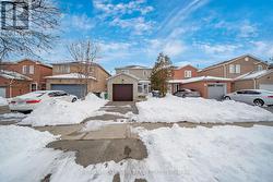 93 GATESGILL STREET  Brampton, ON L6X 3T1