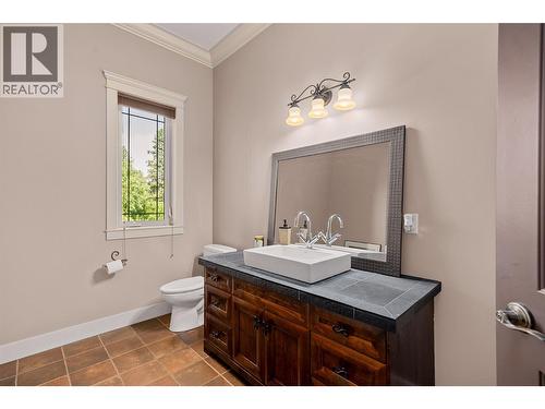 4284 Jaud Road, Kelowna, BC - Indoor Photo Showing Bathroom