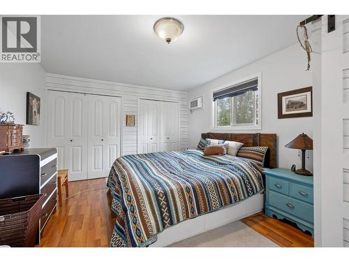 4284 Jaud Road, Kelowna, BC - Indoor Photo Showing Bedroom