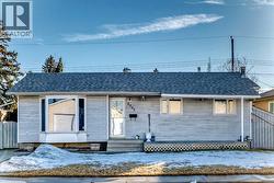 2205 80 Avenue SE  Calgary, AB T2C 1H3