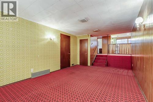 3387 Breton Close Nw, Calgary, AB - Indoor Photo Showing Other Room