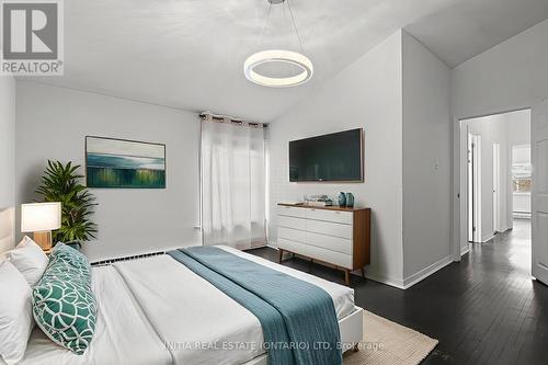 19 - 55 Arbour Glen Crescent, London East (East A), ON - Indoor Photo Showing Bedroom