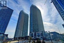 2501 - 115 MCMAHON DRIVE  Toronto, ON M2K 2X9