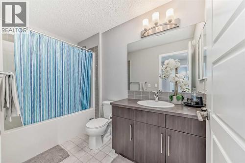57 Cornerstone Manor N, Calgary, AB - Indoor Photo Showing Bathroom