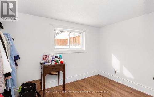 7646 Priory Crescent, Mississauga, ON - Indoor Photo Showing Other Room