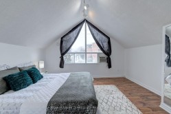 Unit 2-135 Sheppard Avenue W Toronto, ON M2N 1M7