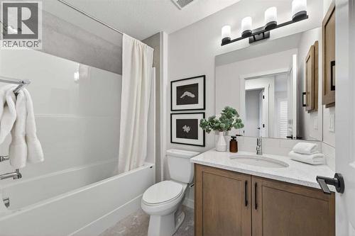 1051 Bayview Crescent, Airdrie, AB - Indoor Photo Showing Bathroom