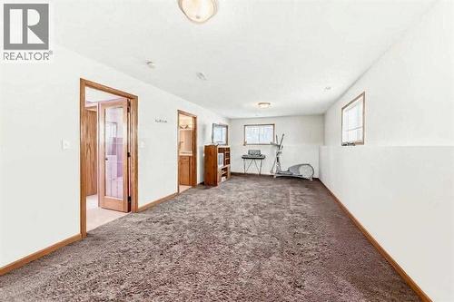 10 Kerr Close, Red Deer, AB - Indoor Photo Showing Other Room