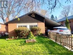 913 BRIMORTON DRIVE Toronto, ON M1G 2T8