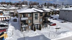 115  - 300 Rue d'Halifax  Cowansville, QC J2K 0L4