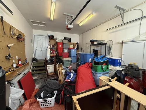 281 Caribou Crescent, Thunder Bay, ON - Indoor Photo Showing Other Room