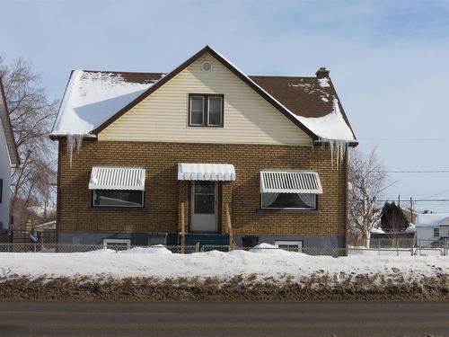 836 Simpson Street, Thunder Bay, ON - Outdoor