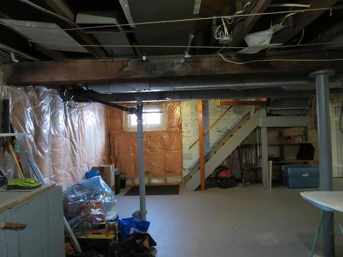 836 Simpson Street, Thunder Bay, ON - Indoor Photo Showing Basement