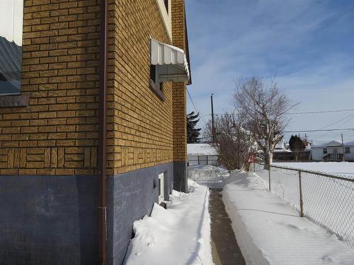 836 Simpson Street, Thunder Bay, ON - Outdoor