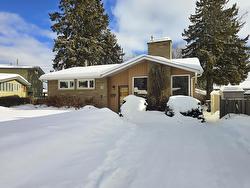 604 Ashdale Place  Thunder Bay, ON P7E 3M6