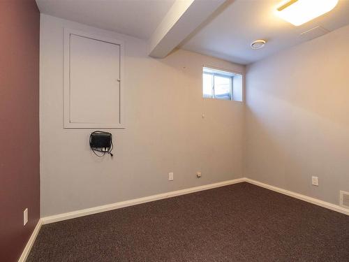 239 Dublin Avenue, Thunder Bay, ON - Indoor Photo Showing Other Room