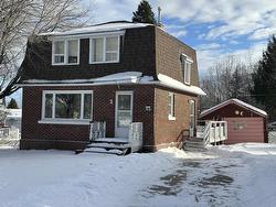 2 Stewart Ave  Red Rock, ON P0T 2P0